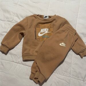 Nike Kids Brown Sweatshirt and Joggers Set